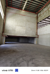 Gul Way (D22), Warehouse #565731561